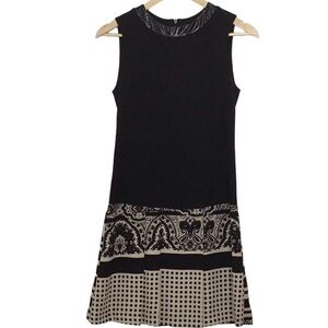 𝅺Tenax pleated BLACK ECRU classic retro dress sleeveless round neck stretchy 42